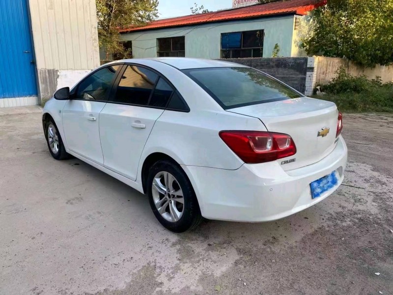 潍坊16年雪佛兰科鲁兹7