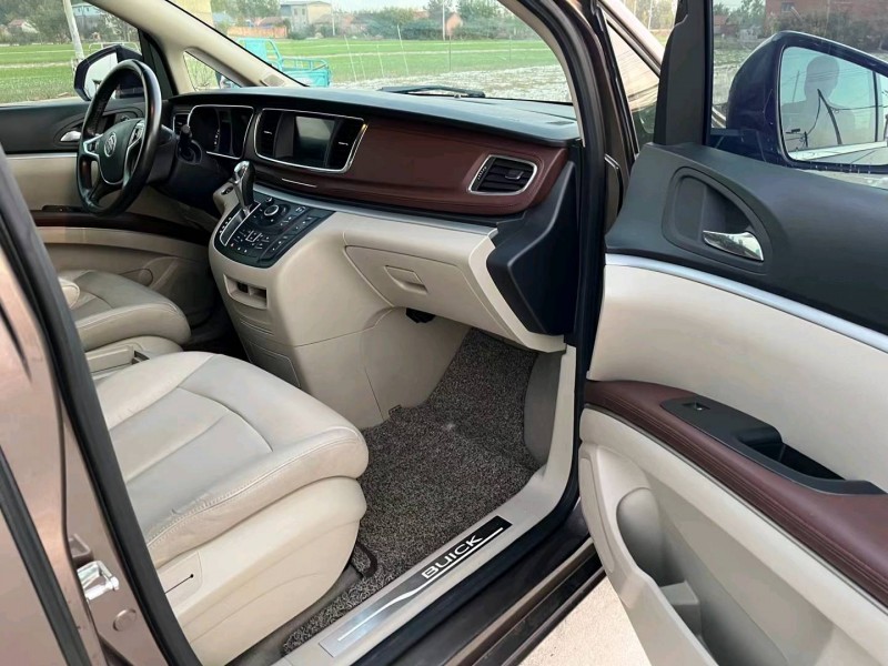 徐州17年别克GL88