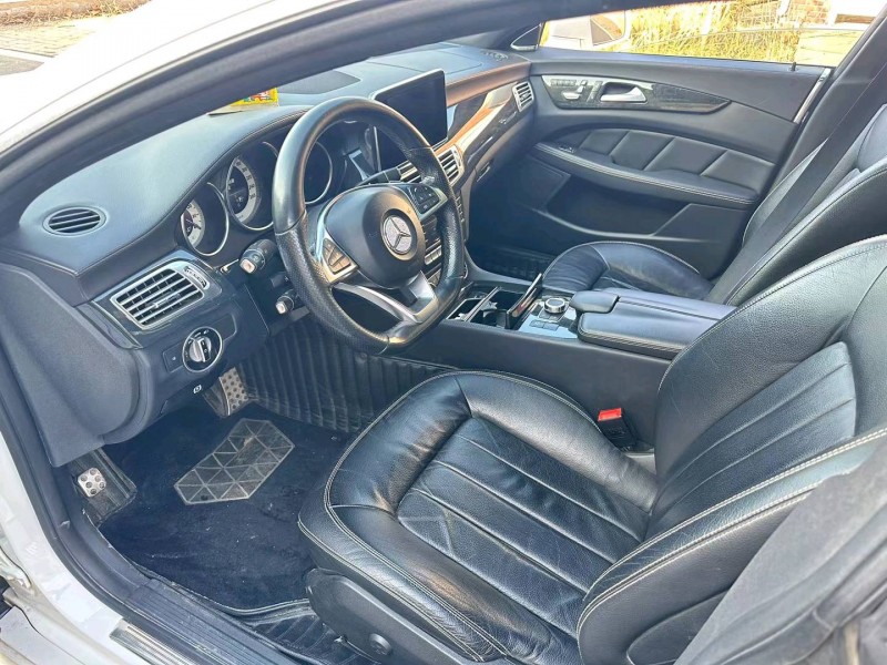 东营17年奔驰CLS9