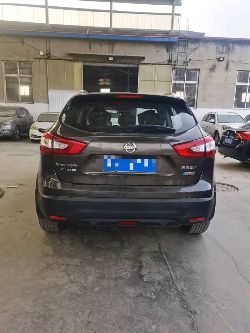 保定16年日产逍客9