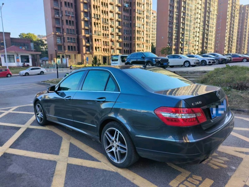 宜春10年奔驰E5