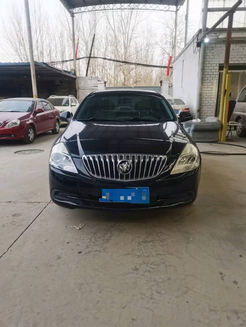 保定15年别克凯越1