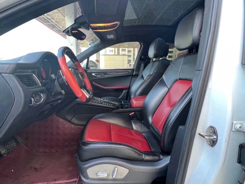 邯郸15年保时捷Macan8