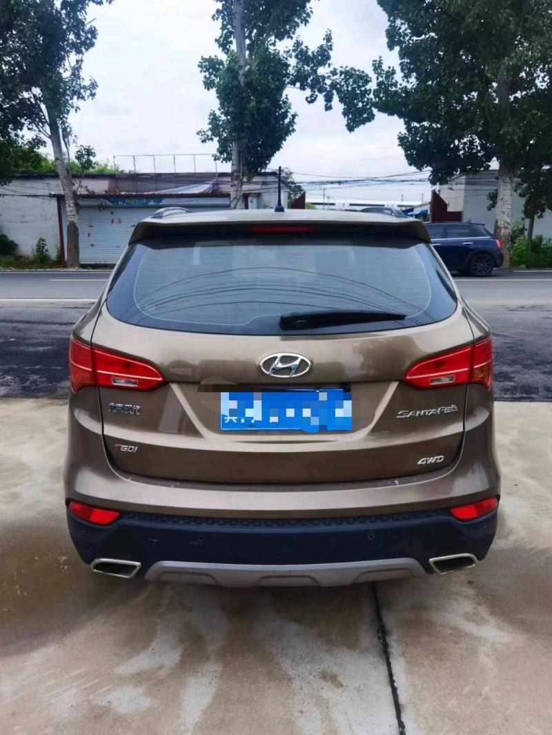 保定13年现代新胜达9