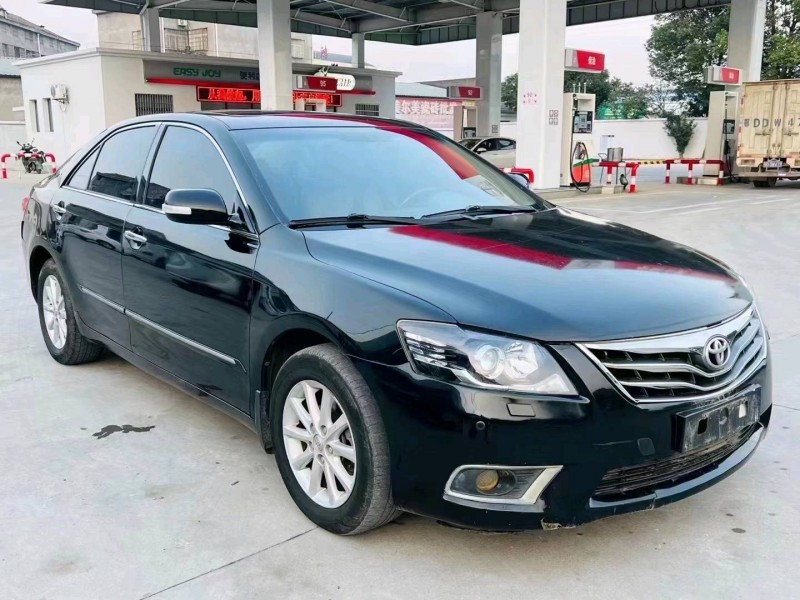 宜昌15年丰田凯美瑞2