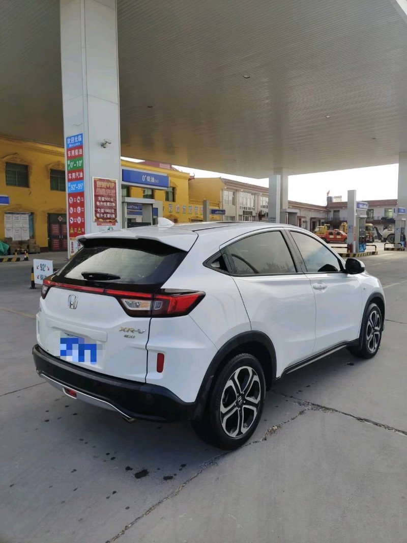 保定18年本田XRV7