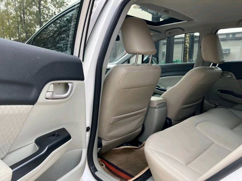 保定15年本田思域8