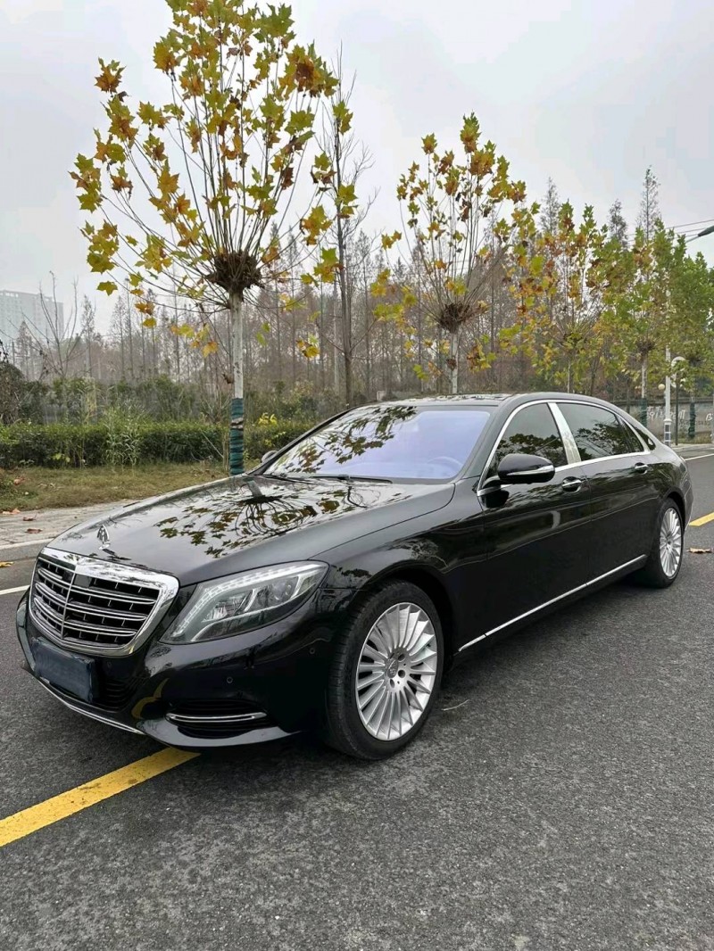 徐州16年奔驰迈巴赫S级2