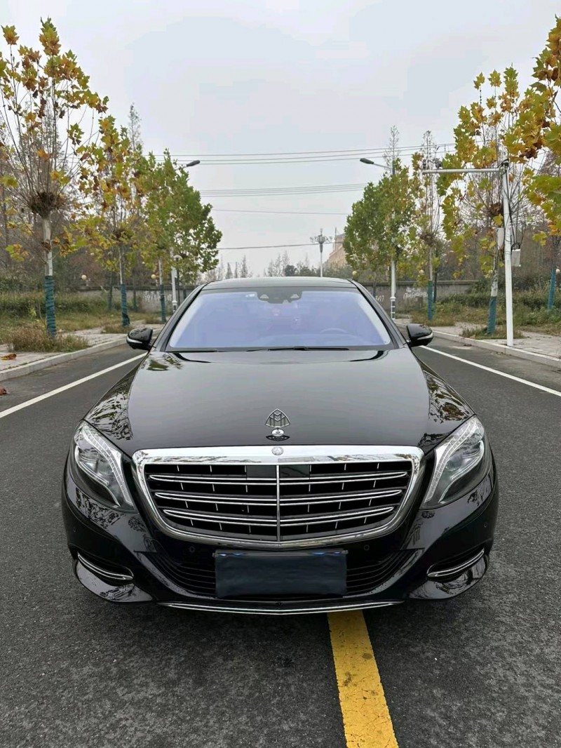 徐州16年奔驰迈巴赫S级1