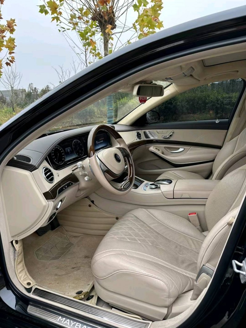 徐州16年奔驰迈巴赫S级7