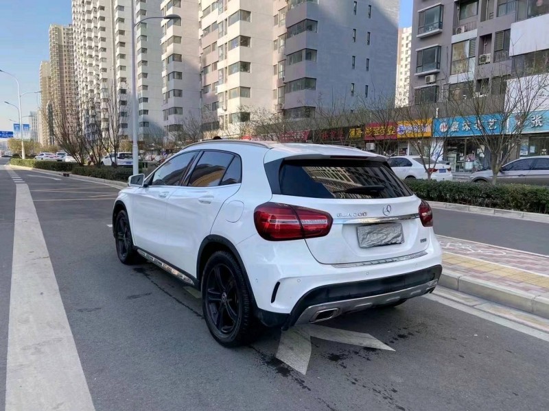 邯郸18年奔驰GLA8