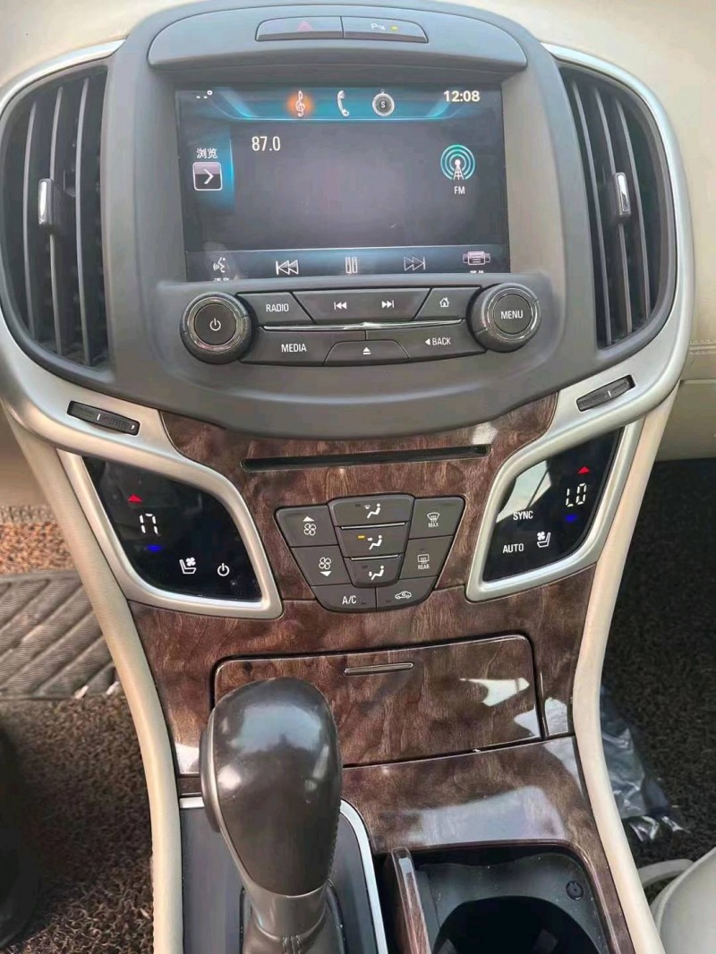 枣庄13年别克君越7