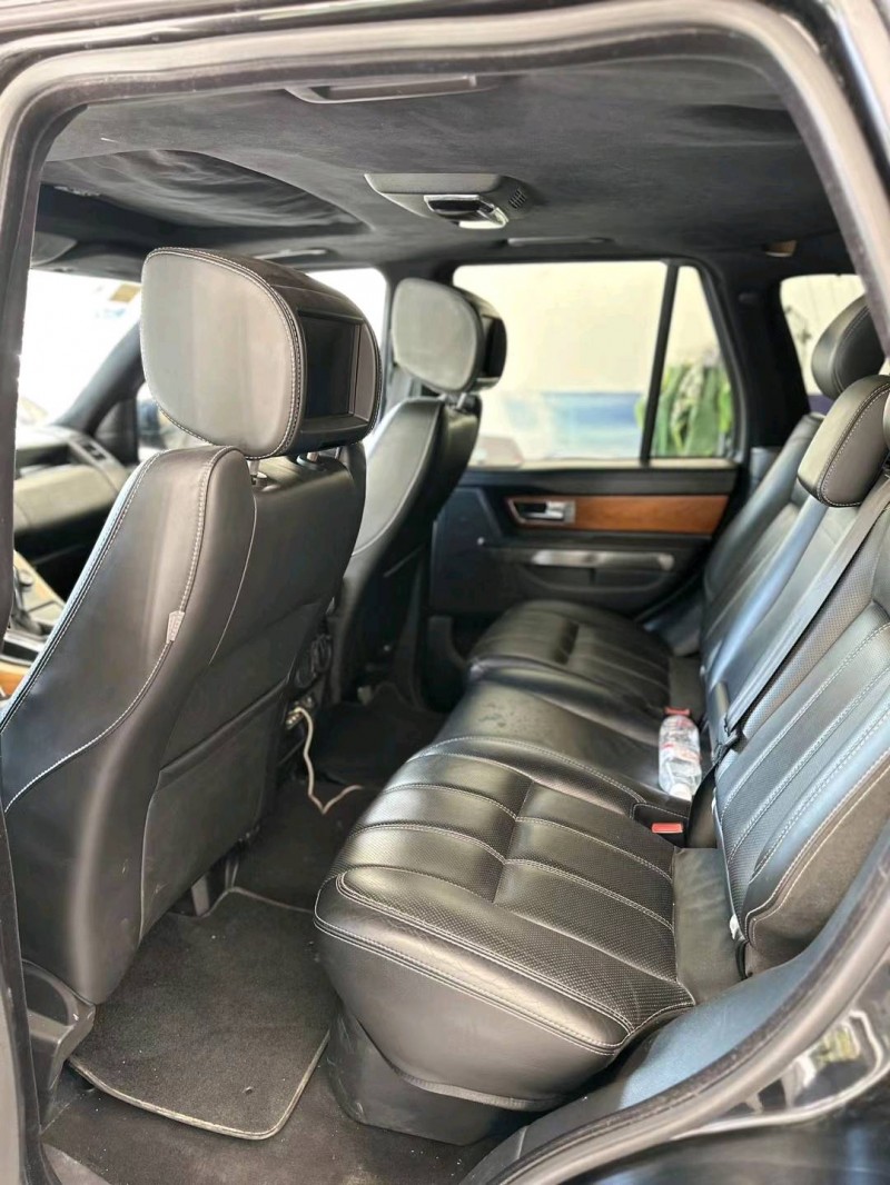 嘉兴13年路虎揽胜运动6