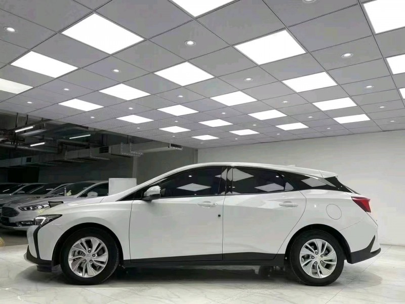 成都21年别克微蓝3