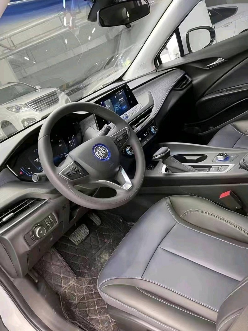 成都21年别克微蓝5