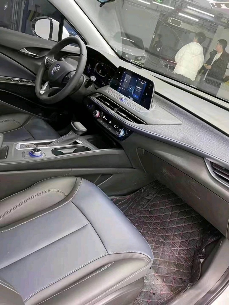 成都21年别克微蓝7