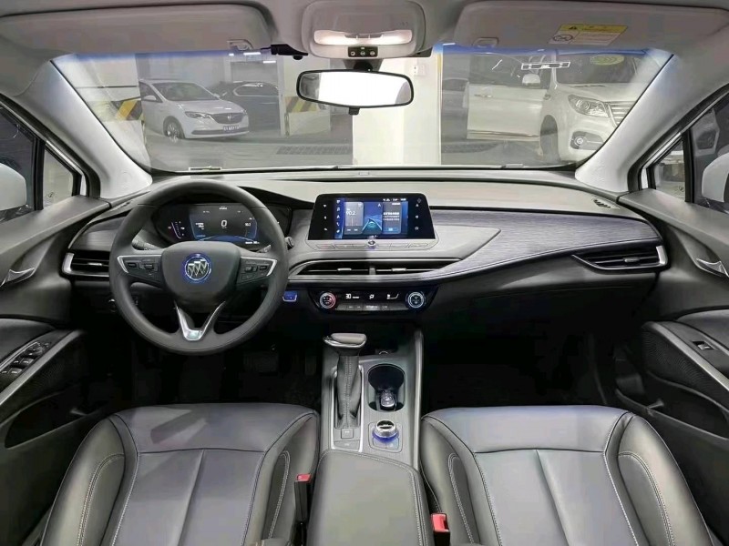 成都21年别克微蓝8