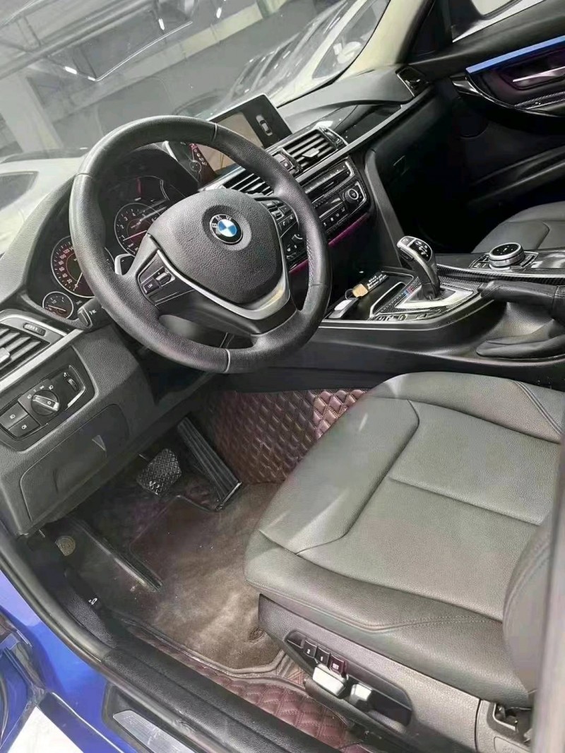 成都17年宝马3系6