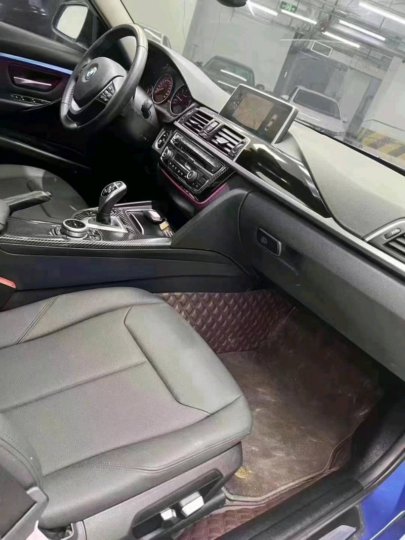 成都17年宝马3系7