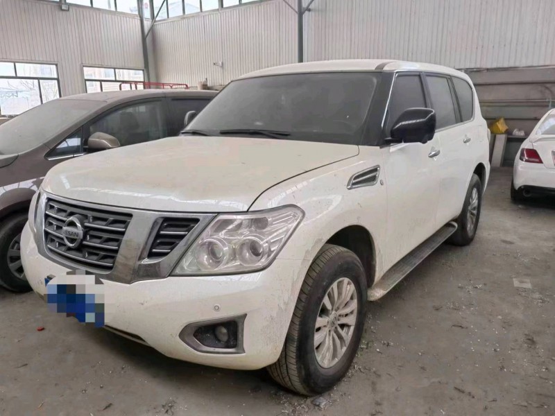 邯郸17年日产途乐3