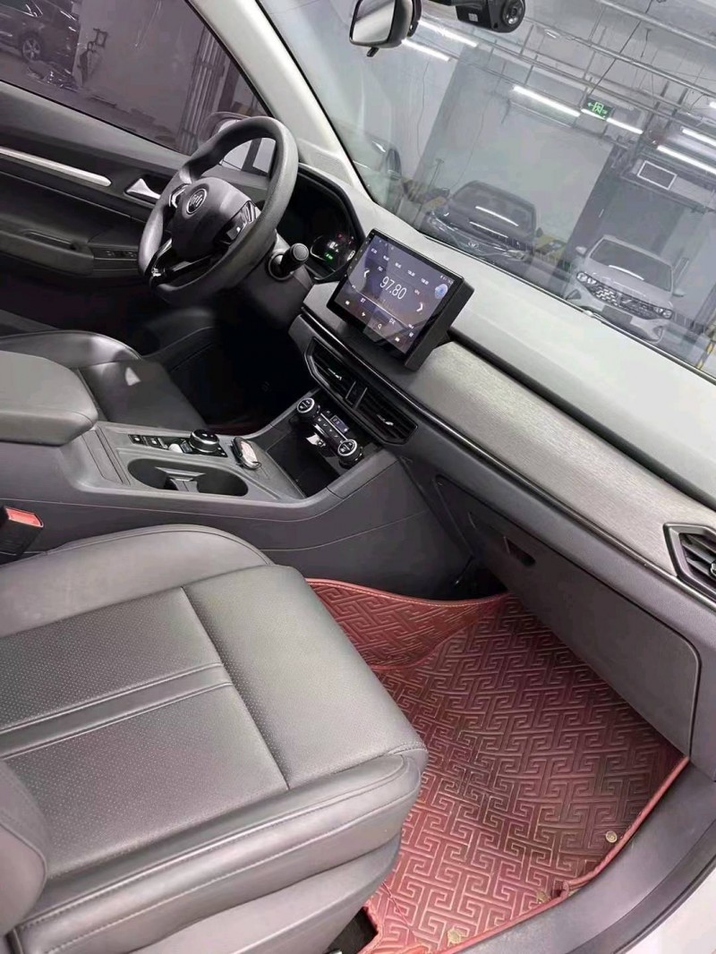 成都21年威马汽车E58