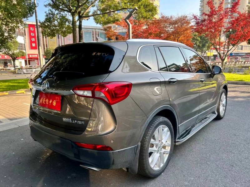 重庆20年别克昂科威3