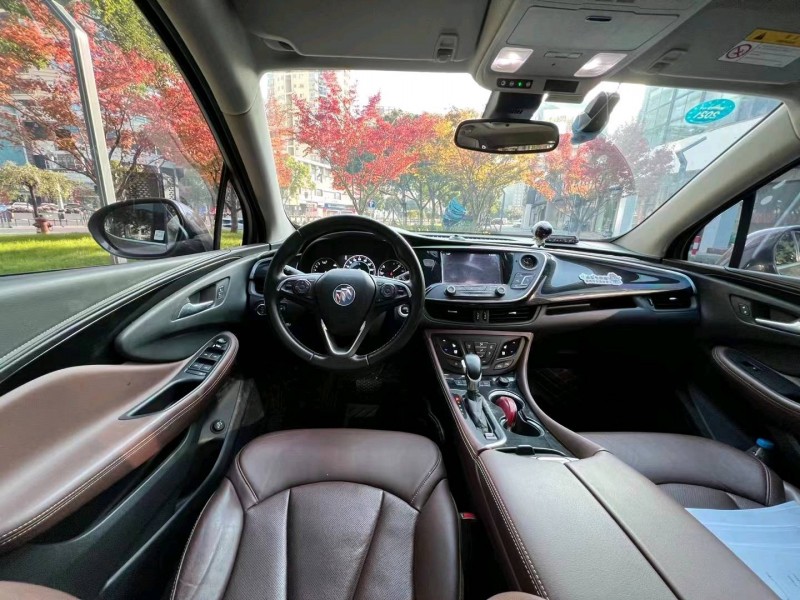 重庆20年别克昂科威6