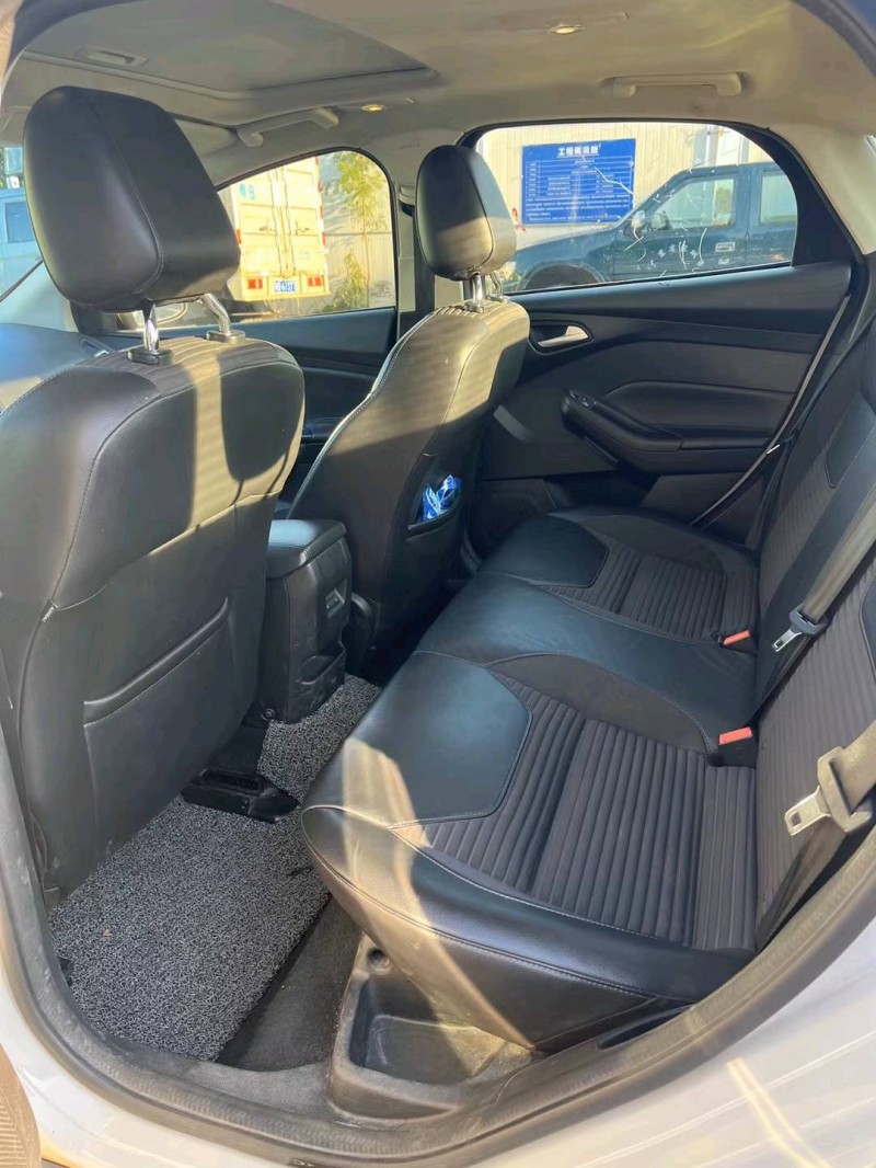 广州17年福特福克斯4