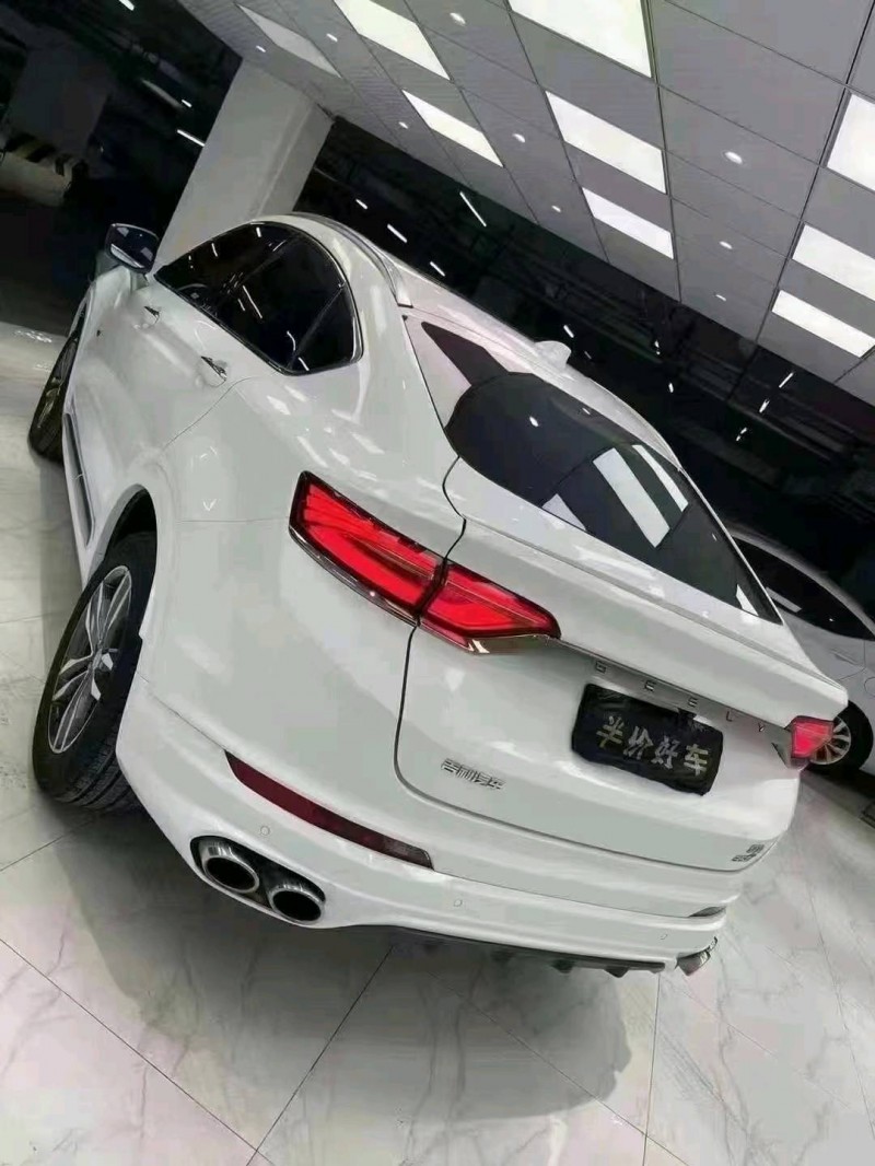 成都21年吉利星越4