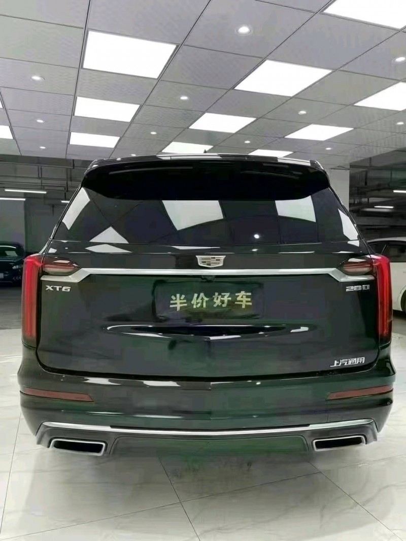 成都20年凯迪拉克XT65