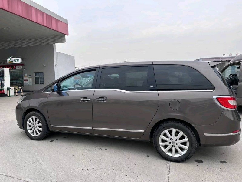 徐州13年别克GL85