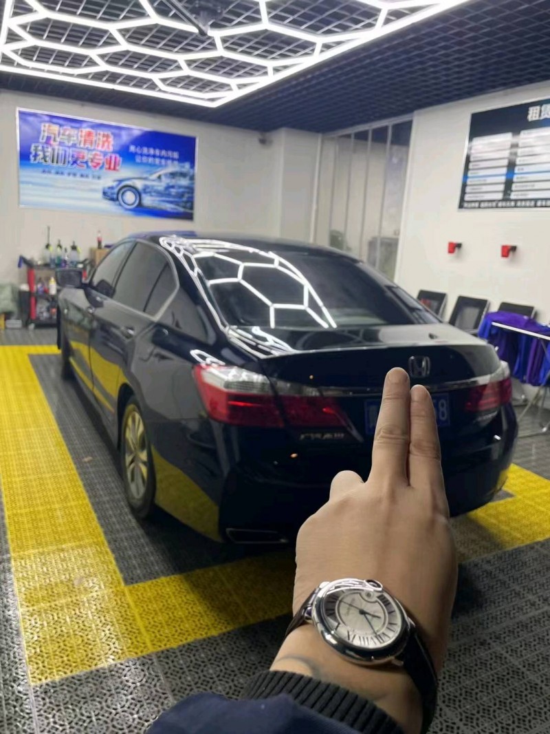 邯郸16年本田雅阁8