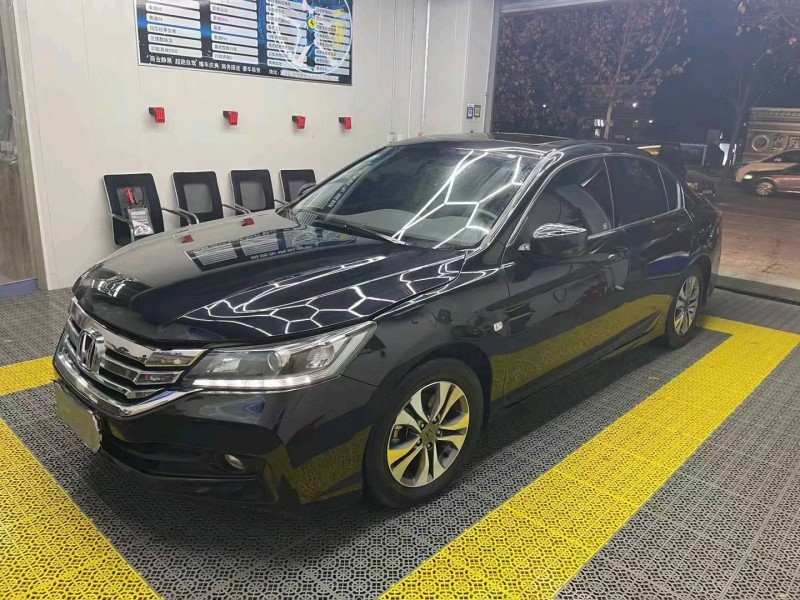 邯郸16年本田雅阁1