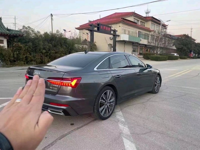 枣庄19年奥迪A6L5