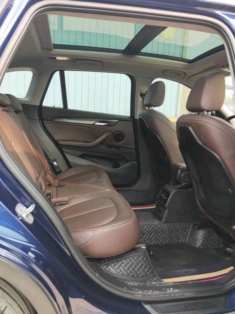 北京18年宝马X16