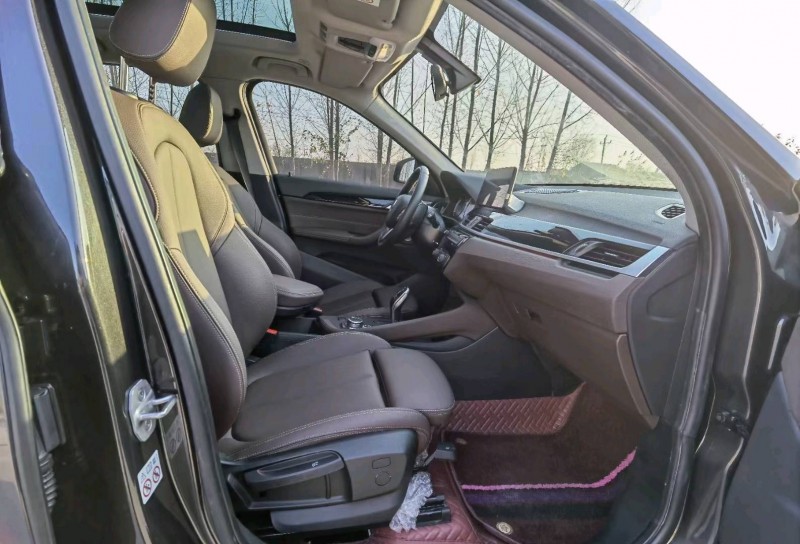 北京21年宝马X16