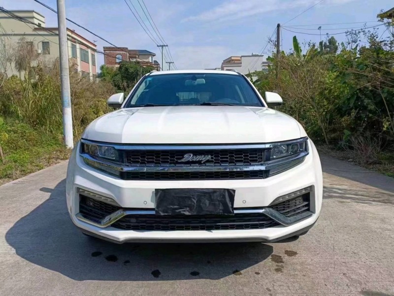 广州18年众泰大迈X71