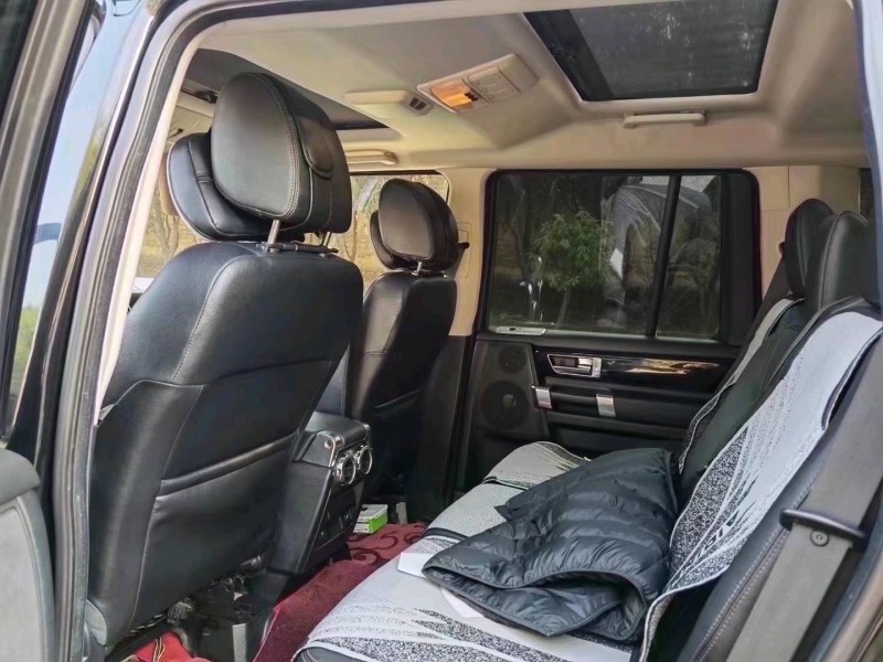 烟台13年路虎发现5