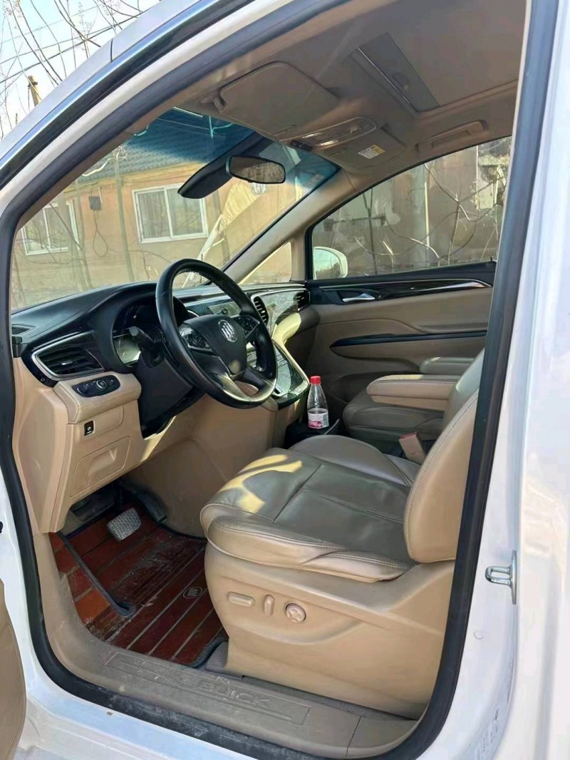 枣庄17年别克GL84