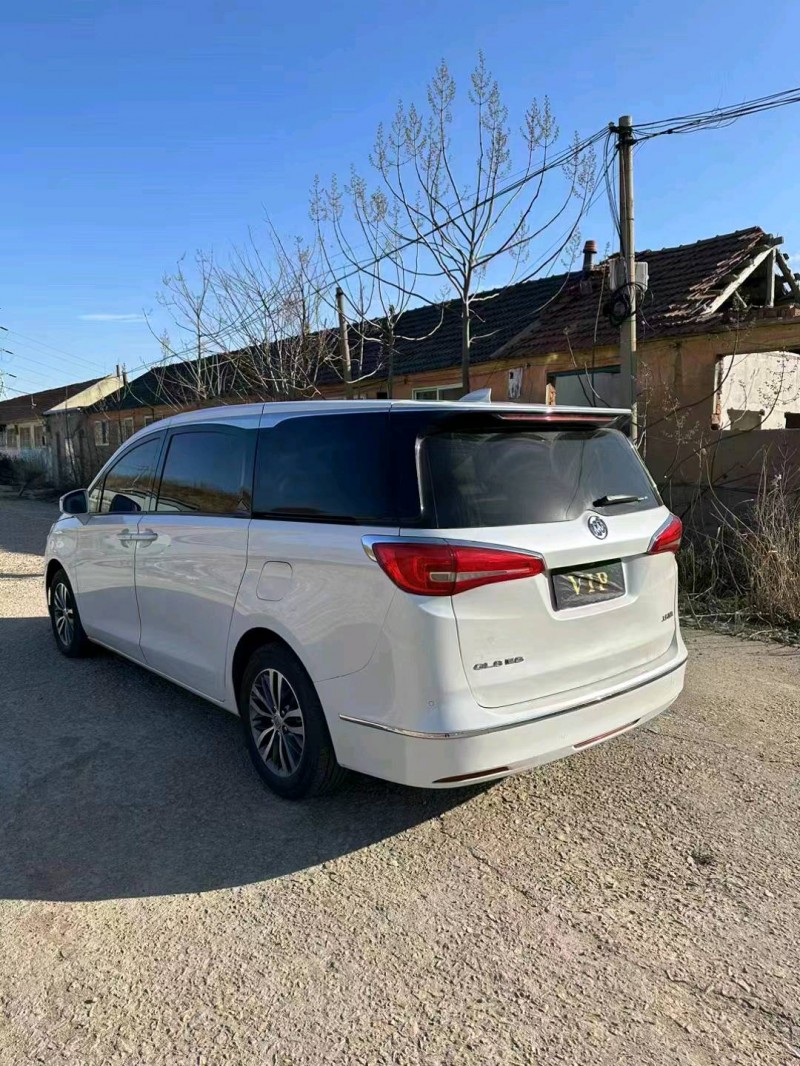 枣庄17年别克GL83