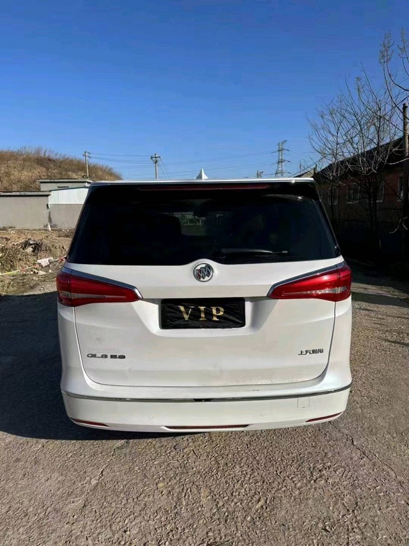 枣庄17年别克GL81