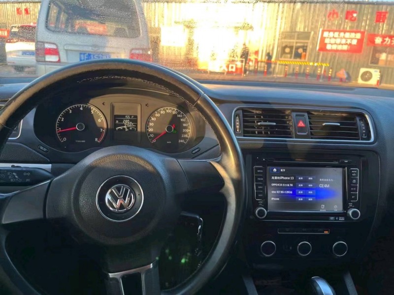 济南15年大众速腾2