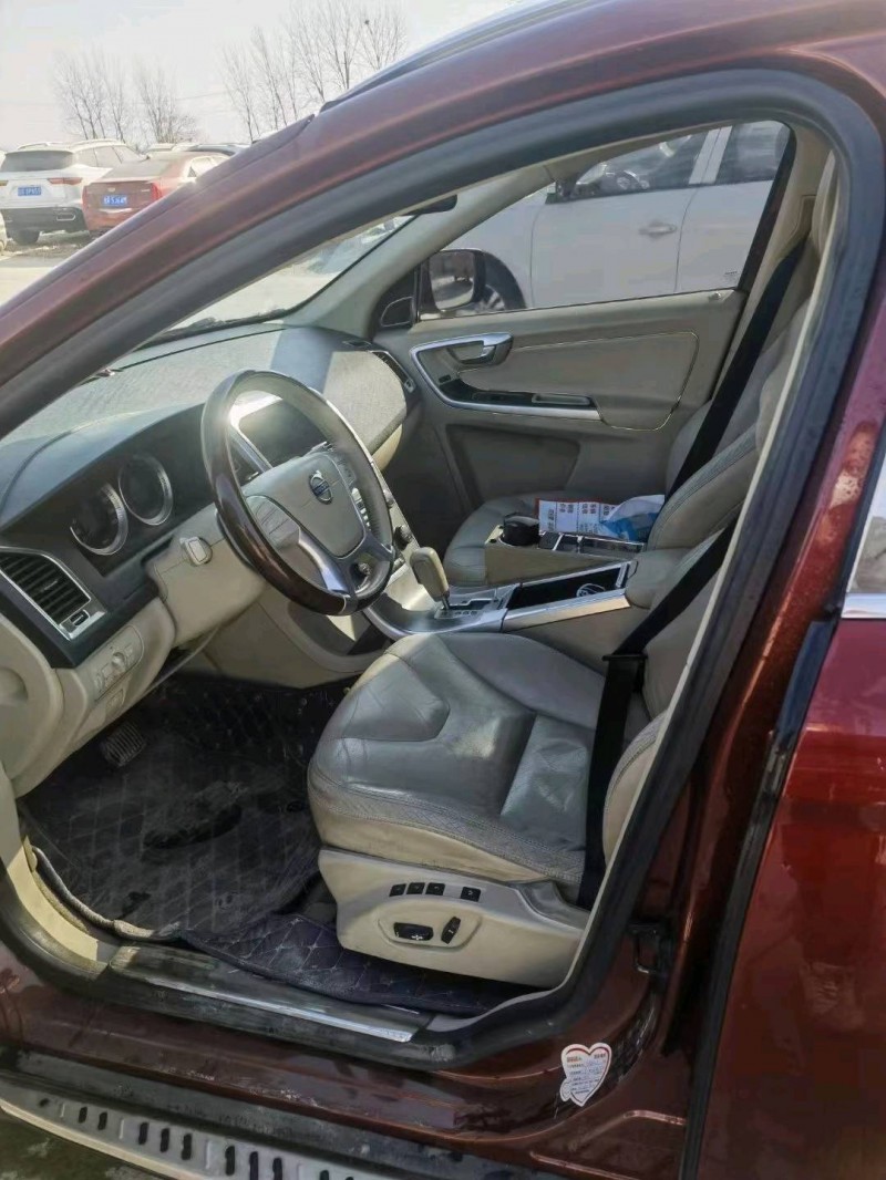 济南11年沃尔沃XC603