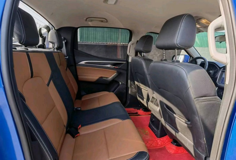 北京22年大通T602