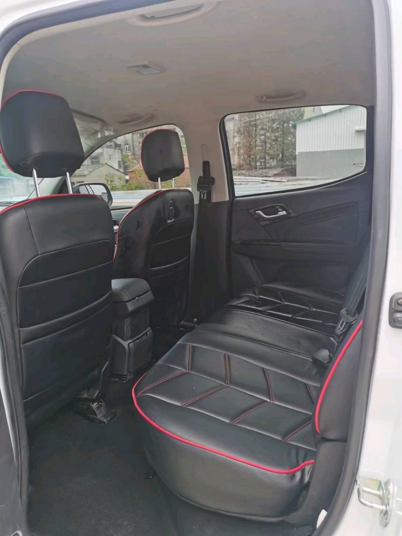 北京21年五十铃皮卡10