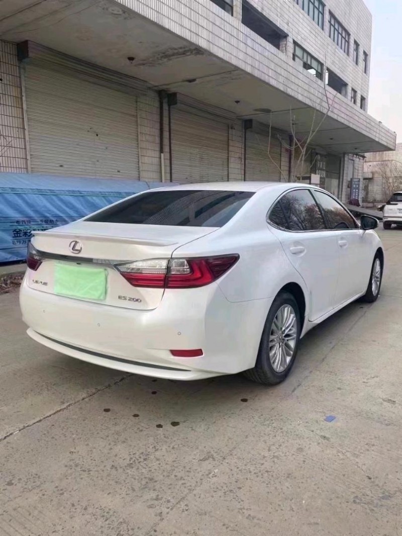 邯郸17年雷克萨斯ES5