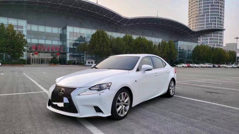 邯郸14年雷克萨斯IS2