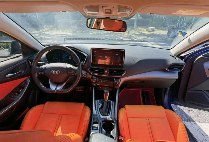 北京18年现代菲斯塔6