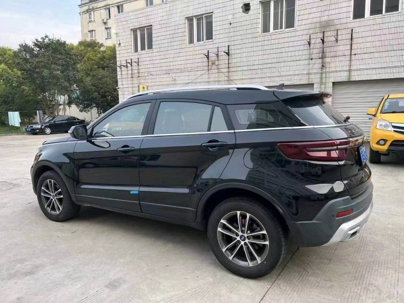 常州20年福特领界6