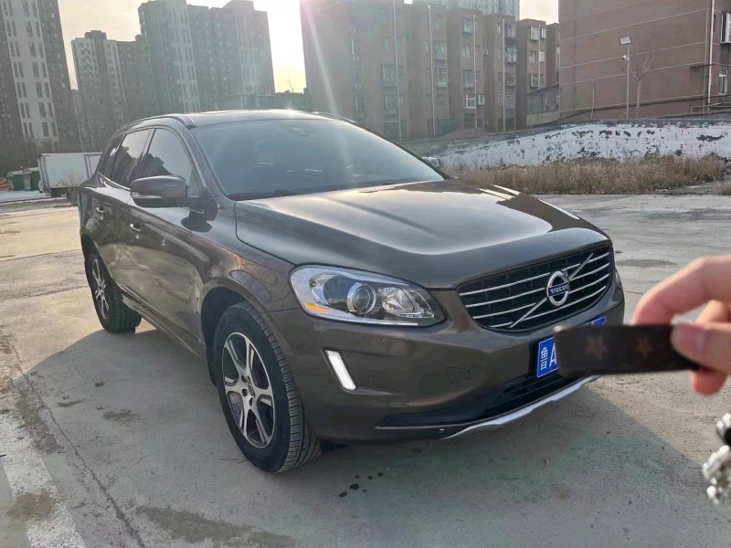 枣庄14年沃尔沃XC405